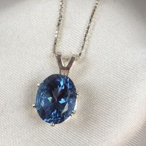 💙Zandrite Color-change Pendant💜